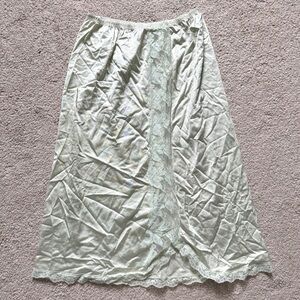 Vintage JCPenny Lace Slip Skirt Size Small Green Floral Dainty Cottagecore Goth